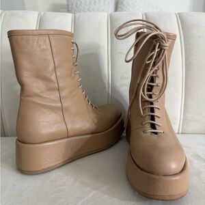 Paloma Barcelo Size 38 Beige Lace-Up Platform Boots